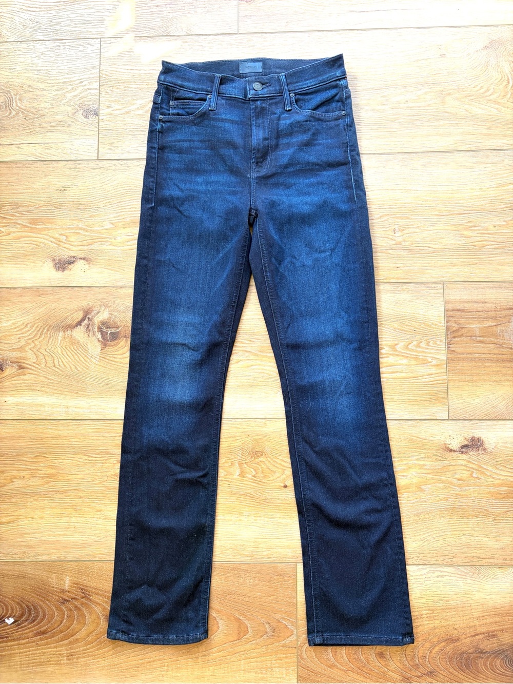 MOTHER Mid-Rise Dazzler Ankle Jeans in Now or Never Wash